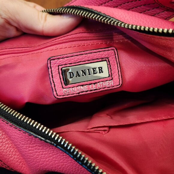 Danier pink leather shoulder bag - Picture 11 of 11